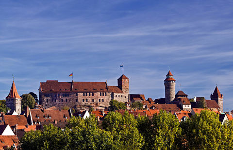 Symbolbild zum Artikel. Der Link öffnet das Bild in einer großen Anzeige.